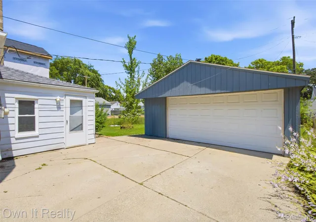 Photo 20 of Single family home for sale at 26546 Palmer Blvd, Madison Heights City Oakland, MI 48071 | MLS# 20261048663 | Listing updated on 2026-08-31