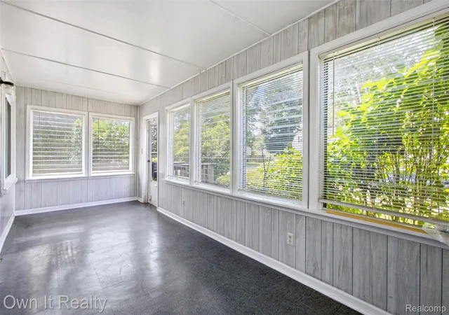 Photo 3 of Single family home for sale at 26546 Palmer Blvd, Madison Heights City Oakland, MI 48071 | MLS# 20261048663 | Listing updated on 2026-08-31