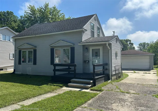 Photo 3 of Single family home for sale at 23076 Melrose Ave, Eastpointe, MI 48021 | MLS# 20261048673 | Listing updated on 2026-09-02