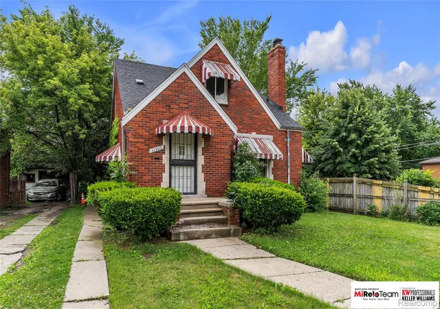 Photo 1 of Single family home for sale at 10300 Beaconsfield St, Detroit, MI 48224 | MLS# 20261048679 | Listing updated on 2026-08-19