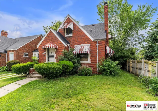 Photo 2 of Single family home for sale at 10300 Beaconsfield St, Detroit, MI 48224 | MLS# 20261048679 | Listing updated on 2026-08-19