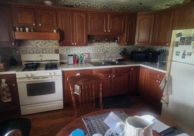 Photo 3 of Single family home for sale at 8083 Brown Rd, Morenci, MI 49256 | MLS# 81026032233 | Listing updated on 2026-10-06