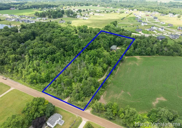 Photo 3 of Single family home for sale at 5837 Warner St, Allendale, MI 49401 | MLS# 65026032232 | Listing updated on 2026-09-18