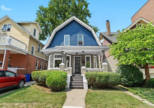 Photo 1 of Single family home for sale at 1174 Seward St, Detroit, MI 48202 | MLS# 20261048690 | Listing updated on 2026-07-21