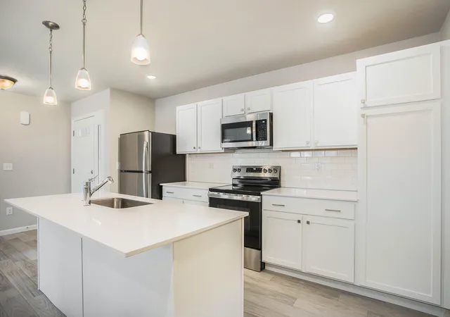Listing Photo 4 - Condo for sale in building located at 497 Mckinley Ct, Three Rivers, MI 49093