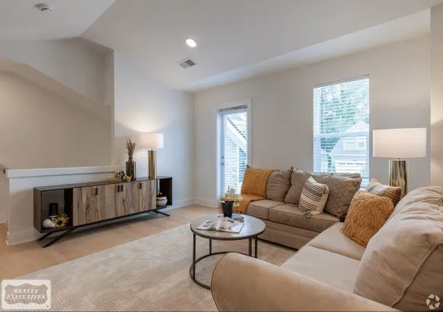 Listing Photo 4 - Condo for sale in building located at 32956 Antrim Dr, New Baltimore, MI 48047