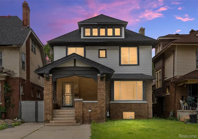 Photo 1 of Single family home for sale at 121 Colorado St, Highland Park, MI 48203 | MLS# 20261048750 | Listing updated on 2026-07-06
