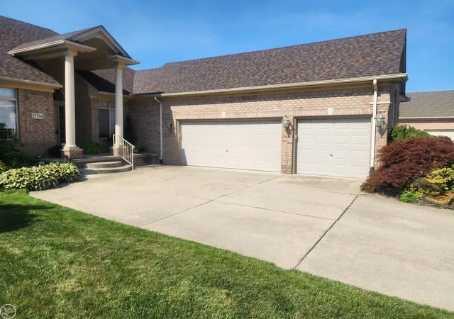 Photo 3 of Single family home for sale at 21766 Ambassador Dr, Macomb, MI 48044 | MLS# 58050212982 | Listing updated on 2026-08-19