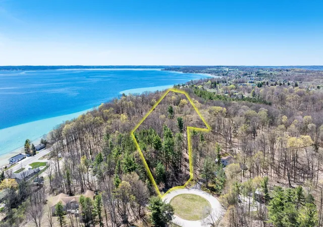 Photo 1 of Land for sale at Lot 21 Moonrise Ct, Traverse City, MI 49686 | MLS# 78080070316 | Listing updated on 2026-06-29