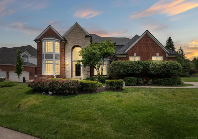 Photo 1 of Single family home for sale at 2250 Hawthorne Dr, Shelby Township, MI 48316 | MLS# 58050212991 | Listing updated on 2026-08-03