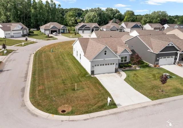 2nd image of 4157 Caitlin Ct, Lambertville, MI 48144 | MLS# 57050212993