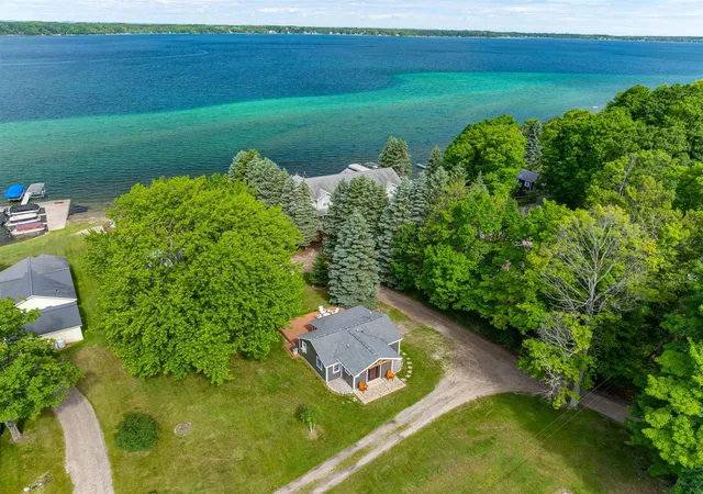 Photo 2 of Single family home for sale at 10862 Torchlight Ln, Central Lake, MI 49622 | MLS# 78080070317 | Listing updated on 2026-06-30