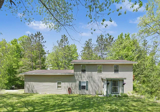 3rd image of 5218 Mitchell Rd, Central Lake, MI 49622 | MLS# 78080070319