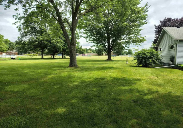 Photo 5 of Single family home for sale at 905 Dexter Dr, Lennon, MI 48449 | MLS# 5050213008 | Listing updated on 2026-08-22