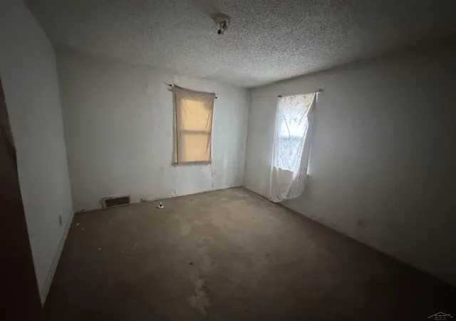Photo 4 of Single family home for sale at 4115 Hess Ave, Saginaw, MI 48601 | MLS# 61050213013 | Listing updated on 2026-07-21