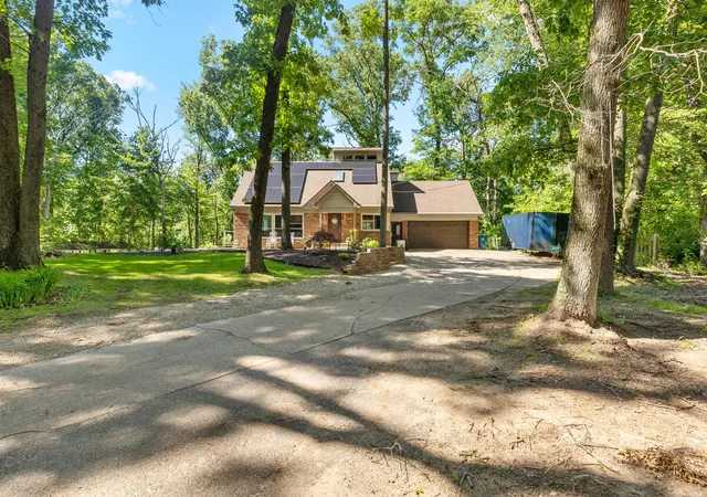 3rd image of 10592 W M Ave, Kalamazoo, MI 49009 | MLS# 71026032352