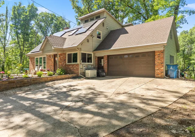 4th image of 10592 W M Ave, Kalamazoo, MI 49009 | MLS# 71026032352