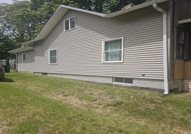 4th image of 907 N Albion St, Albion, MI 49224 | MLS# 64026032351