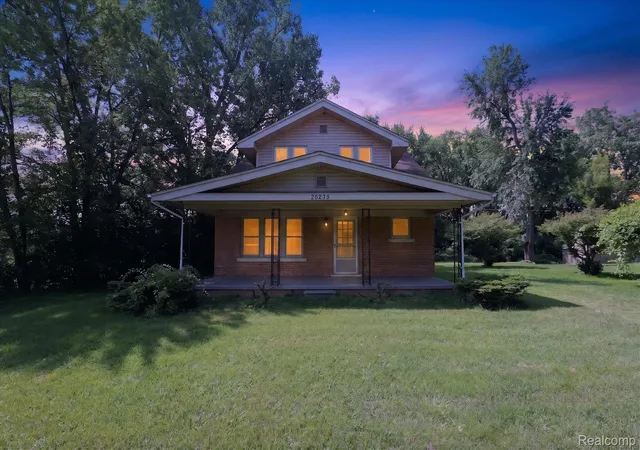 Photo 1 of Sale Pending at 26275 Pennsylvania Rd, Romulus, MI 48174 | MLS# 20261048815 | Listing updated on 2026-07-20