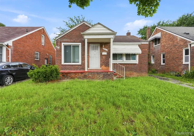 Photo 1 of Single family home for sale at 18937 Algonac St, Detroit, MI 48234 | MLS# 20261048816 | Listing updated on 2026-08-31