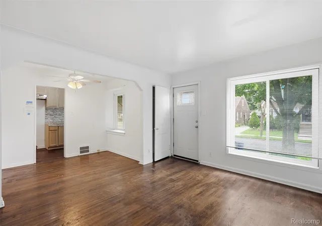Photo 3 of Single family home for sale at 18937 Algonac St, Detroit, MI 48234 | MLS# 20261048816 | Listing updated on 2026-08-31