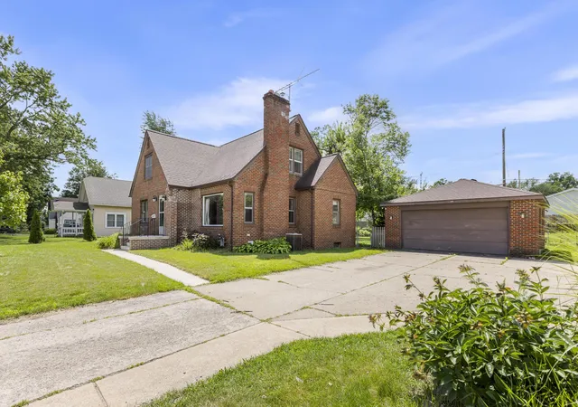 2nd image of 55 N 20th St, Battle Creek, MI 49015 | MLS# 64026032358