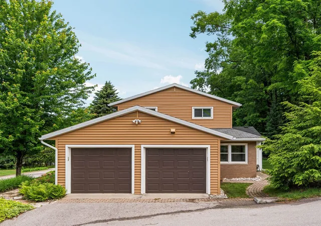 3rd image of 7370 Maple Terrace Ave, Traverse City, MI 49686 | MLS# 78080070332
