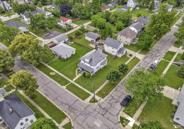 Photo 1 of Multi family home for sale at 231 W 7th Street, Monroe, MI 48161 | MLS# 57050213050 | Listing updated on 2026-09-12