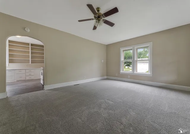 Photo 4 of Multi family home for sale at 231 W 7th Street, Monroe, MI 48161 | MLS# 57050213050 | Listing updated on 2026-09-12
