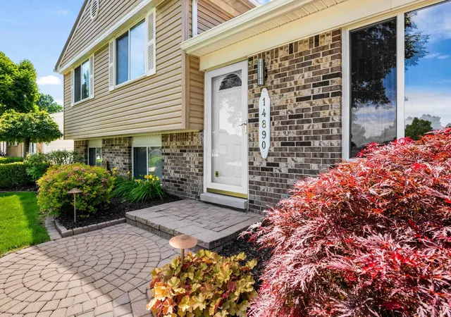 Photo 3 of Single family home for sale at 14890 Alma Dr, Sterling Heights, MI 48313 | MLS# 58050213059 | Listing updated on 2026-07-02
