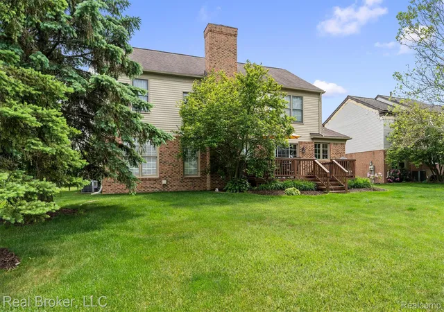 34th image of 45192 Thornhill Rd, Canton, MI 48188 | MLS# 20261048873