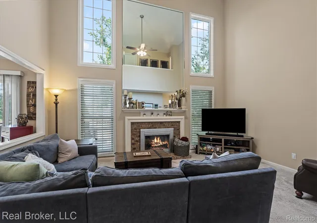 4th image of 45192 Thornhill Rd, Canton, MI 48188 | MLS# 20261048873
