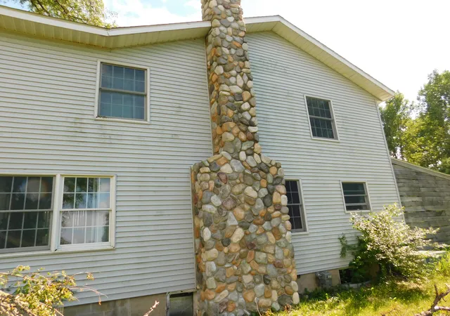 Photo 3 of Single family home for sale at 11518 Chippewa Hwy, Bear Lake, MI 49614 | MLS# 67026032418 | Listing updated on 2026-09-19