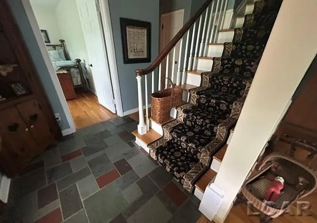 Photo 4 of Single family home for sale at 32080 W 9 Mile Rd, Farmington, MI 48336 | MLS# 56050213064 | Listing updated on 2026-09-13