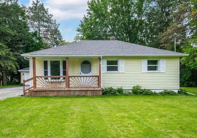 Photo 1 of Sale Pending at 3053 Kerry St, Mount Morris, MI 48458 | MLS# 5050213066 | Listing updated on 2026-07-09