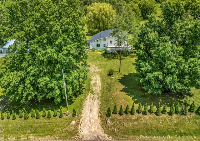 Photo 1 of Sale Pending at 16134 Peach Ridge Ave Nw, Kent City, MI 49330 | MLS# 65026032432 | Listing updated on 2026-09-01