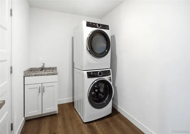 Photo 4 of Condo for sale at 166 Oak St #304, Wyandotte, MI 48192 | MLS# 20261048883 | Listing updated on 2026-08-23
