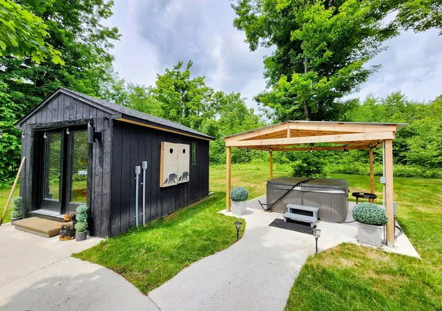 Photo 3 of Single family home for sale at 4801 Norway Dr, Elmira, MI 49730 | MLS# 78080070343 | Listing updated on 2026-08-23
