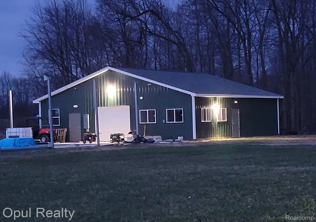 Photo 1 of Single family home for sale at 7503 Reading Rd, Pittsford, MI 49271 | MLS# 20261048888 | Listing updated on 2026-08-09