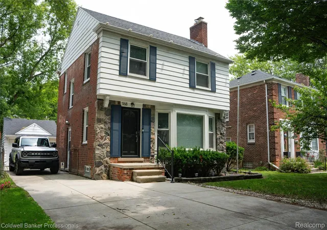Photo 3 of Single family home for sale at 1168 N Vernier Rd, Grosse Pointe Woods, MI 48236 | MLS# 20261048890 | Listing updated on 2026-09-10