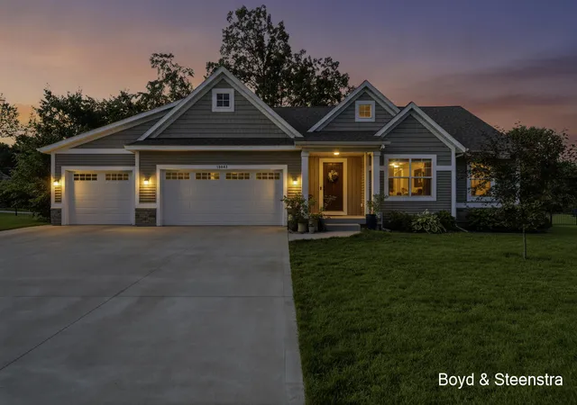 2nd image of 13092 Boulderway Trl, Grand Haven, MI 49417 | MLS# 65026032448