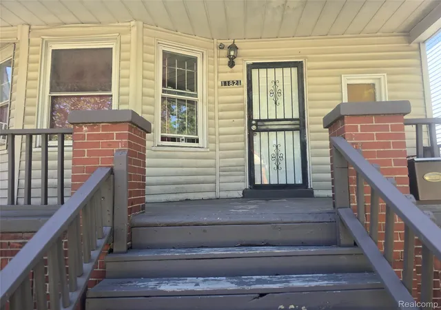 Photo 2 of Single family home for sale at 11821 Gable St, Hamtramck, MI 48212 | MLS# 20261048926 | Listing updated on 2026-07-06