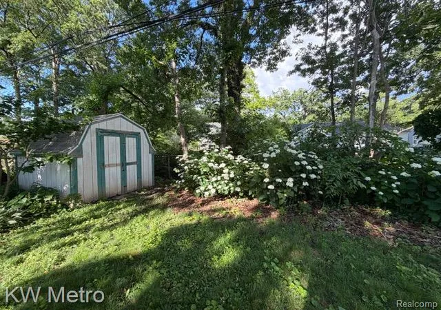 Photo 3 of Single family home for sale at 1515 Wyandotte Ave, Royal Oak, MI 48067 | MLS# 20261048952 | Listing updated on 2026-07-08
