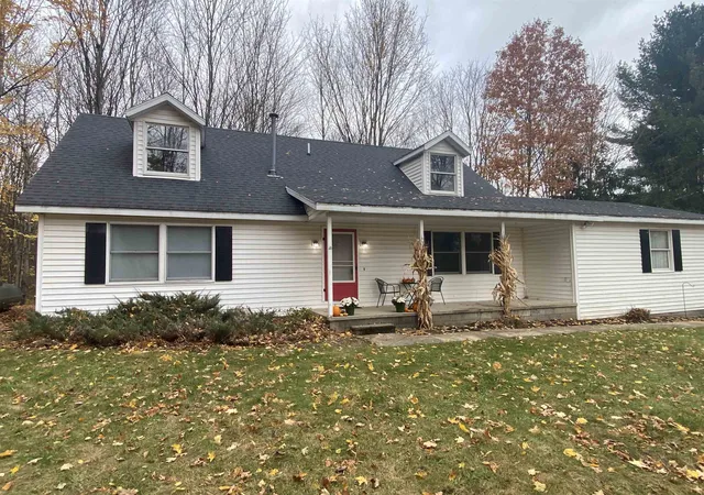 Photo 1 of Single family home for sale at 12134 Jonathon Dr, Rapid City, MI 49676 | MLS# 78080070357 | Listing updated on 2026-06-30