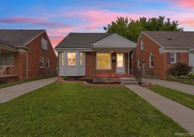 Photo 2 of Single family home for sale at 10015 Marion, Redford, MI 48239 | MLS# 20261048968 | Listing updated on 2026-07-13