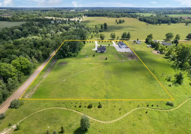 64th image of 7062 Brooks Rd, Clarksville, MI 48815 | MLS# 65026032491