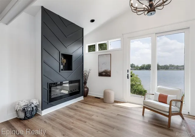 Photo 3 of Single family home for sale at 800 Kimberly, Lake Orion, MI 48362 | MLS# 20261048981 | Listing updated on 2026-08-02