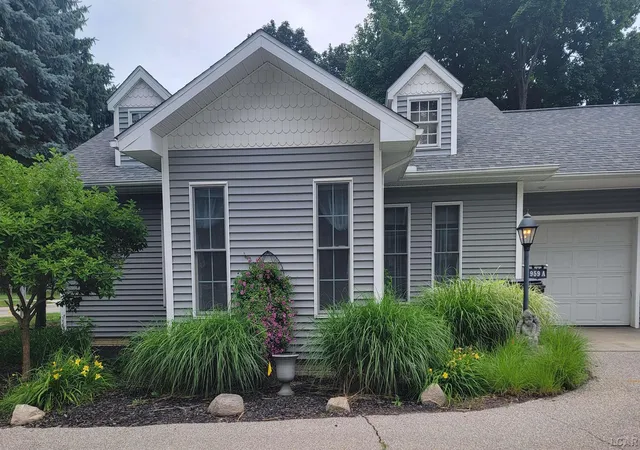 Photo 1 of Condo for sale at 959 W Maumee St, Adrian, MI 49221 | MLS# 56050213096 | Listing updated on 2026-09-08