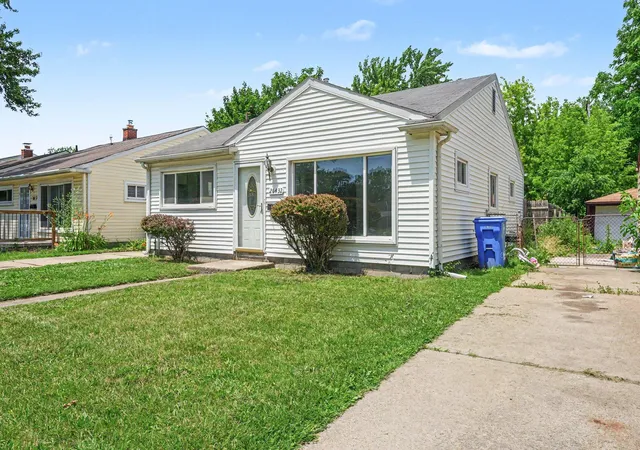 1st image of 26432 Annapolis St, Inkster, MI 48141 | MLS# 81026032508