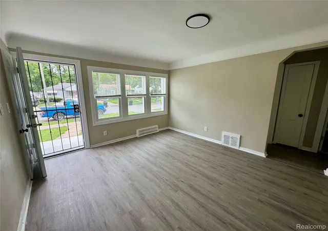 Photo 3 of Single family home for sale at 19457 Gilchrist St, Detroit, MI 48235 | MLS# 20261049004 | Listing updated on 2026-09-11